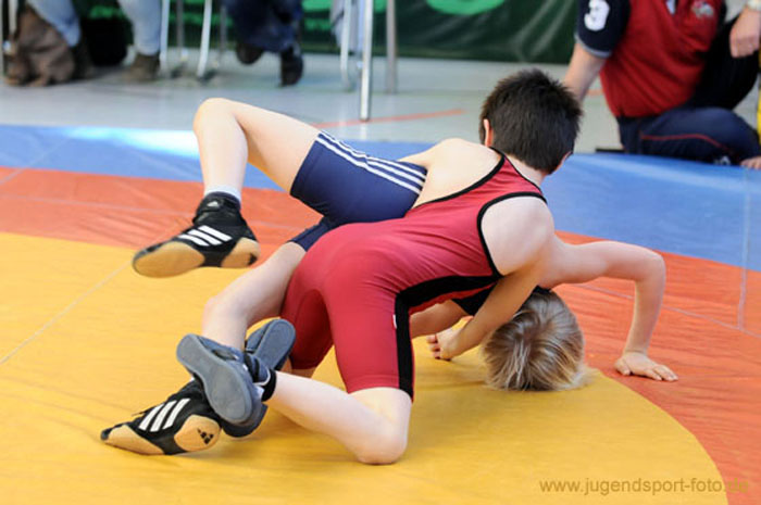 AW10m1-095