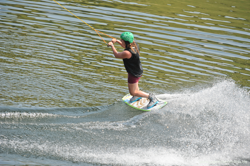 Wakeboard].100