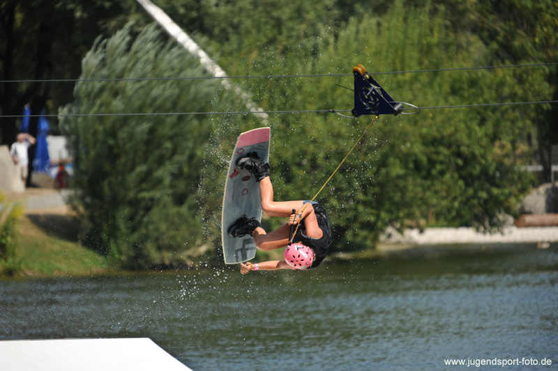 Wakeboard].106