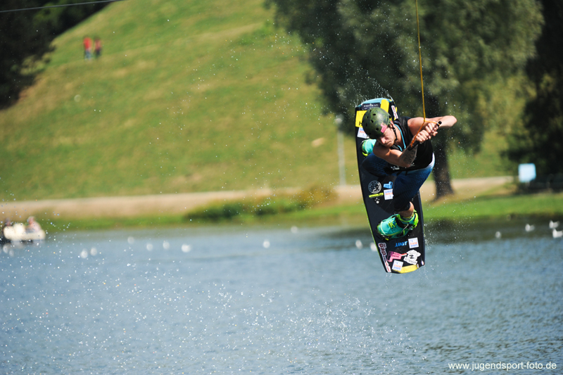 Wakeboard].139