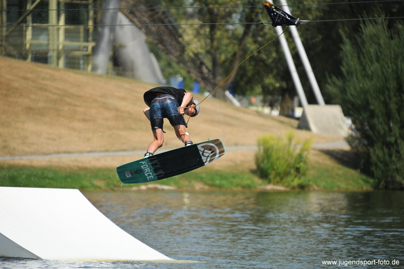 Wakeboard].143